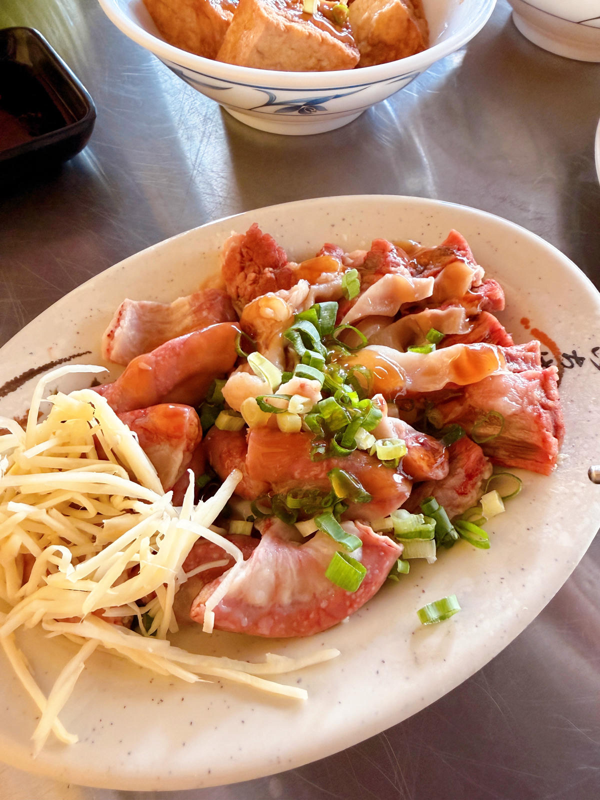 【高雄三民區美食】宝媽涼麵|涼麵醬汁清爽料多澎派+台北古早味米粉湯/高雄涼麵推薦 - 第26張圖 高雄三民區美食 宝媽涼麵