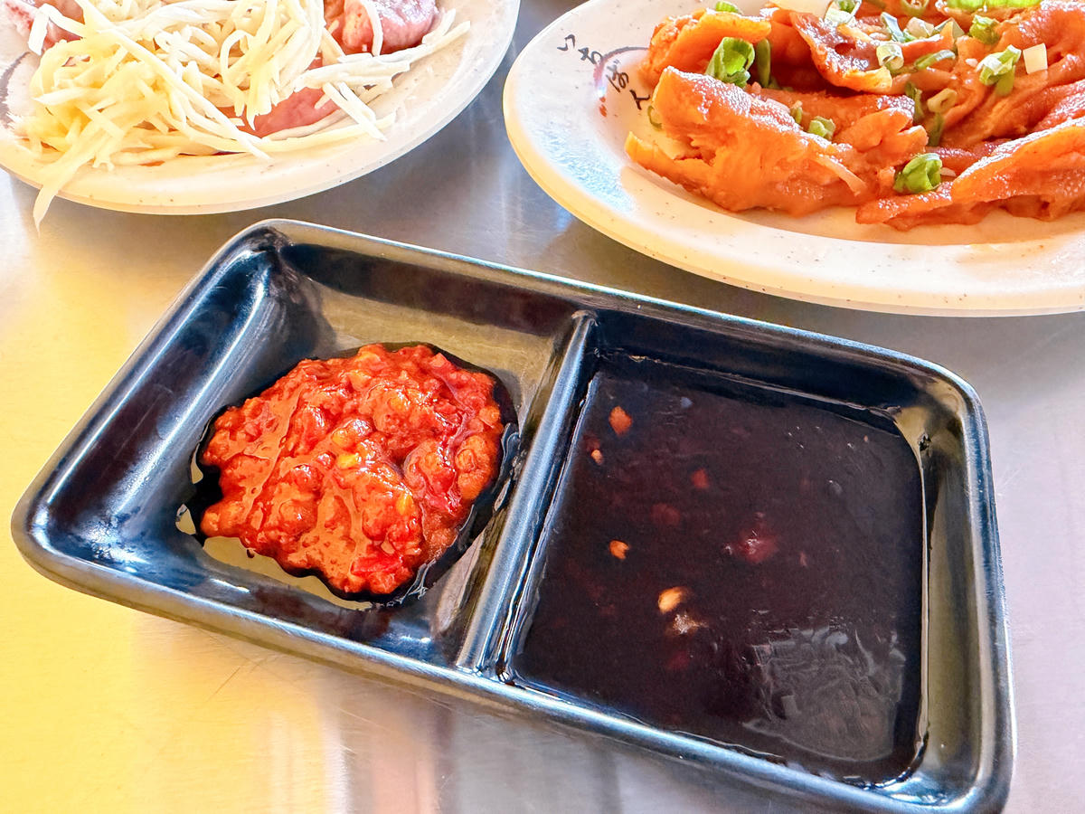 【高雄三民區美食】宝媽涼麵|涼麵醬汁清爽料多澎派+台北古早味米粉湯/高雄涼麵推薦 - 第31張圖 高雄三民區美食 宝媽涼麵