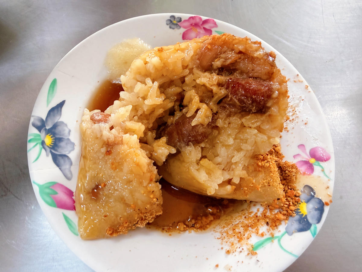 高雄前鎮 古早味碗粿土魠魚羹