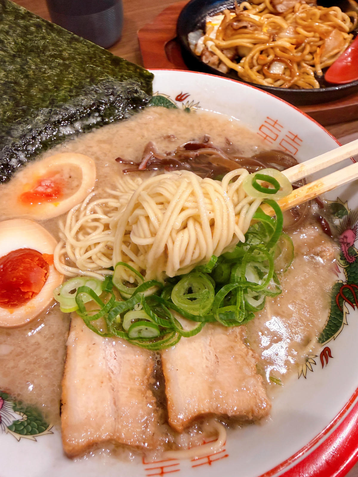 【日本大阪食記】極食堂.ジャンジャン横丁本店|近通天閣吃膩炸串的救援食堂 - 第15張圖 日本大阪通天閣 極食堂 ジャンジャン横丁本店