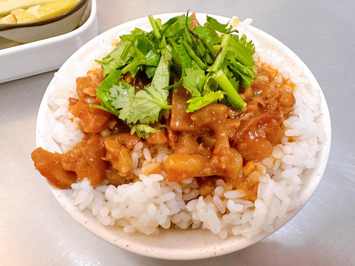 【花蓮鳳林美食】孫叔叔牛骨牛肉麵|鳳林小鎮裡的乾淨美味驛站 - 第10張圖 花蓮鳳林鎮 孫叔叔牛骨牛肉麵