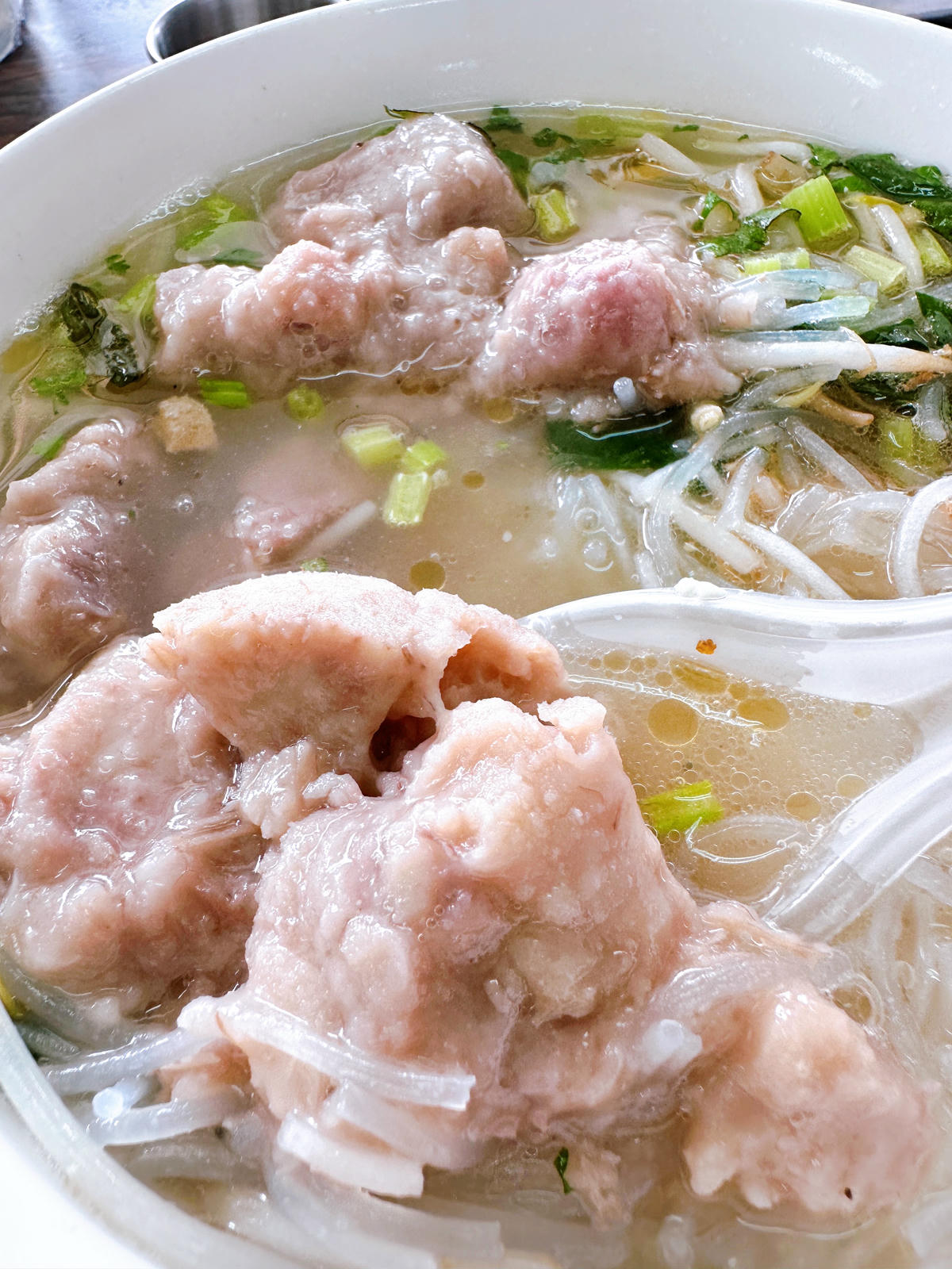 【南投埔里美食】振松記米粉|芋頭米粉湯用料大滿足.埔里酒廠對面的70年老店 - 第12張圖 南投埔里美食 振松記米粉