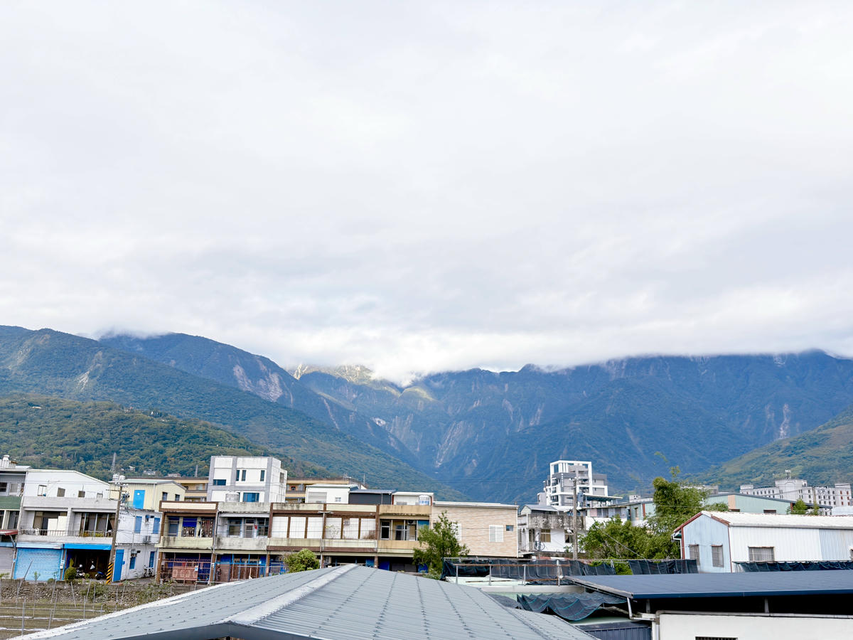 【花蓮住宿推薦】藍天普悠瑪民宿|住進原民文化裡的木香與陽光.獨棟山景庭院/原住民特色風格民宿 - 第29張圖 藍天普悠瑪民宿 花蓮住宿推薦