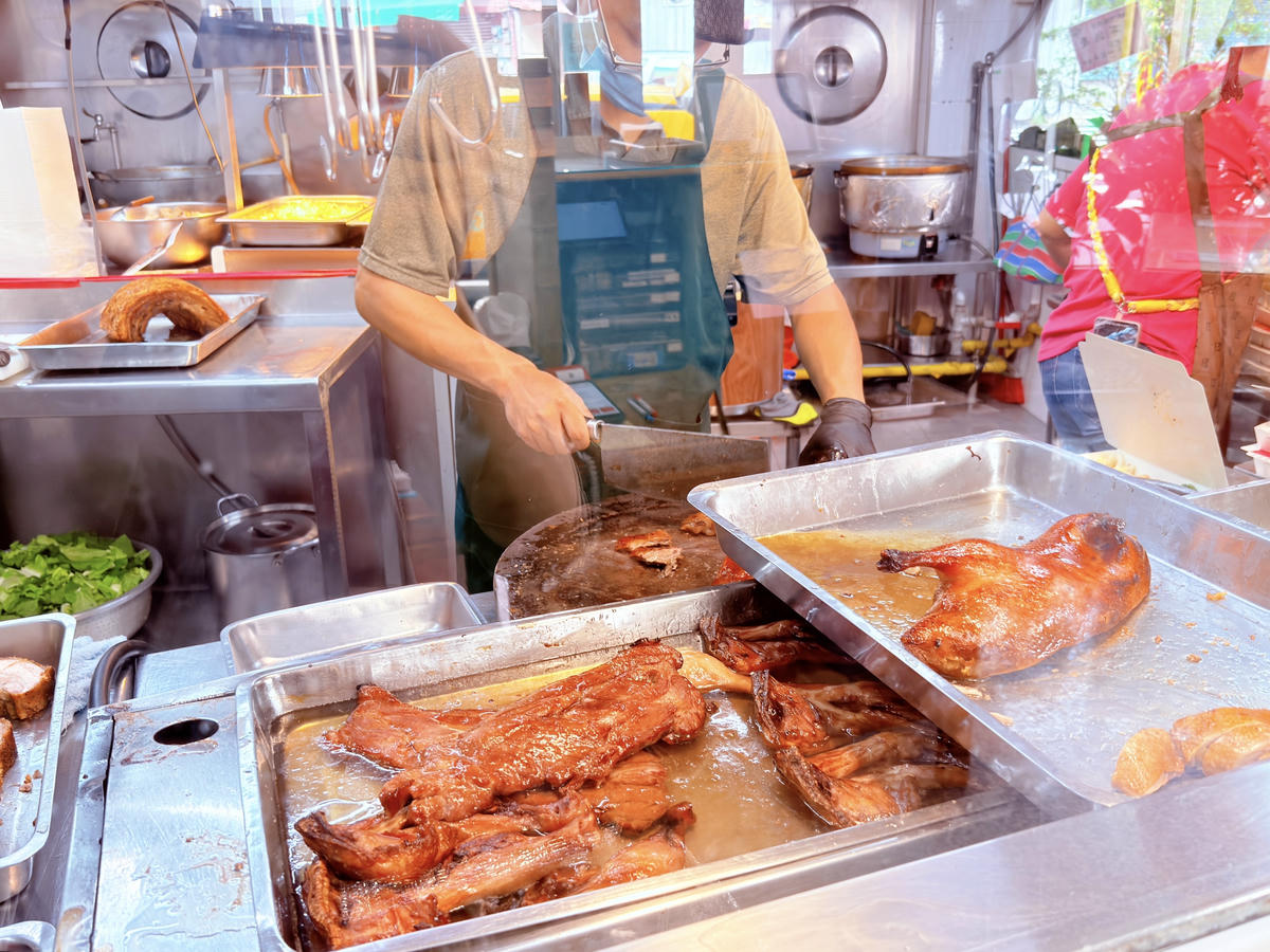 【嘉義美食推薦】強記燒臘|在地30年老字號港味,在地人狂推的日常隱藏版 - 第5張圖 嘉義 強記燒臘