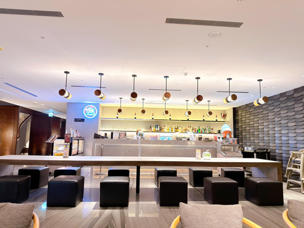 【嘉義住宿推薦】長榮文苑酒店|住進故宮南院旁五星級飯店,順遊嘉義、把梅問屋好禮帶回家/露天泳池遊戲室、自助早餐嘉義美食一次收 - 第34張圖 嘉義五星級住宿推薦 長榮文苑酒店
