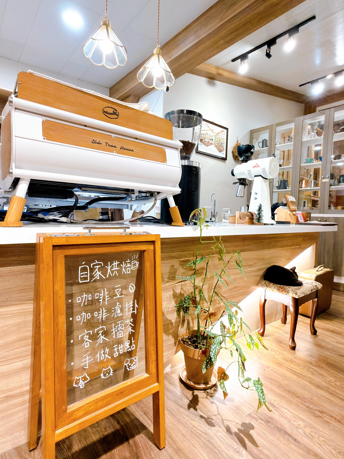 【花蓮民宿推薦】芳草古樹花園.餐廳民宿|慢活鳳林住進菸樓、親子友善、餐廳咖啡廳一次滿足 - 第24張圖 芳草古樹花園 餐廳 民宿