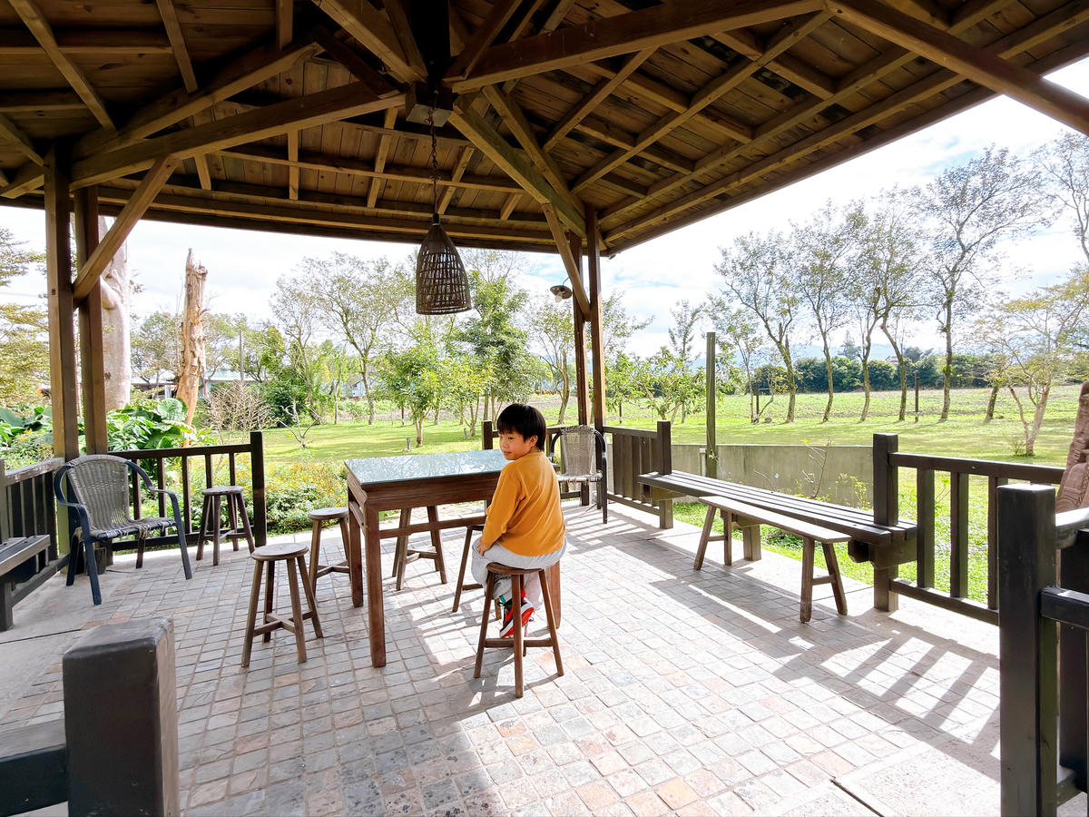 【花蓮民宿推薦】芳草古樹花園.餐廳民宿|慢活鳳林住進菸樓、親子友善、餐廳咖啡廳一次滿足 - 第4張圖 芳草古樹花園 餐廳 民宿