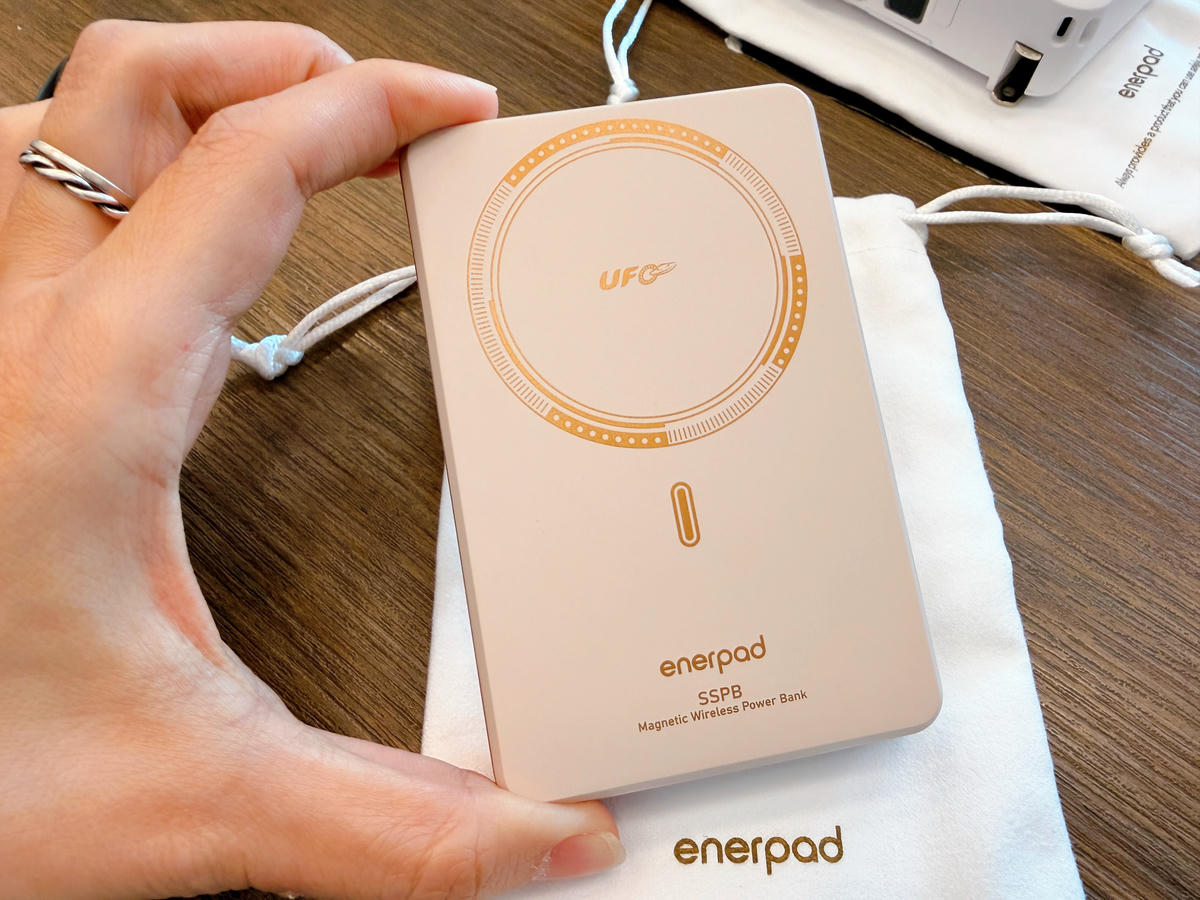 【enerpad UFO評價】出門一顆搞定所有設備|UFO防爆固態磁吸式行動電源MX-10000-SS+MT-10000開箱心得 - 第4張圖 enerpad UFO 防爆固態磁吸式行動電源