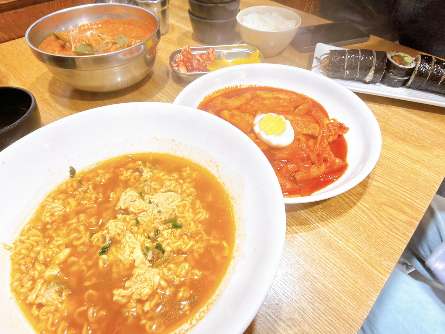 首爾地鐵景福宮站  모던김밥Modern Gimbap